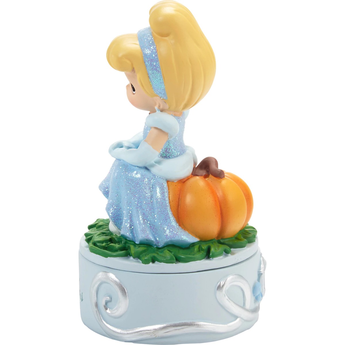 Precious Moments Disney Dreams Come True Covered Box