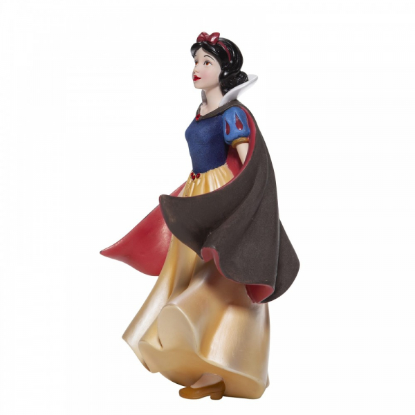 Disney Showcase Snow White Couture de Force Figurine