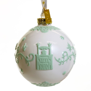 The English Ladies Bauble Tiana White