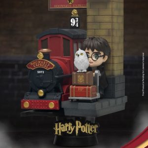 Beast Kingdom Harry Potter D-Stage PVC Diorama Platform 9 3/4 New Version 15 cm